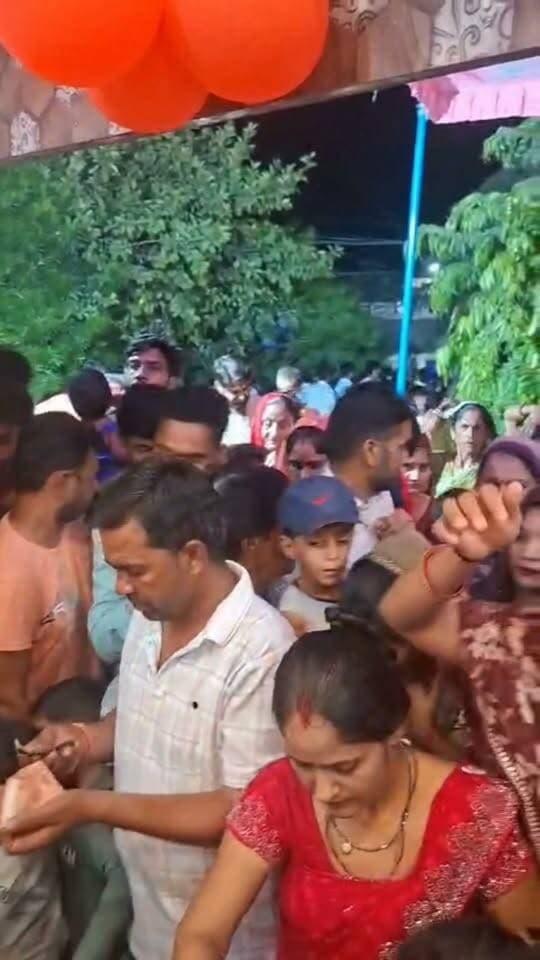 परमाणाताल स्थित हरिराम बाबा मंदिर में भरा मेला, नारियल व पताशे चढ़ाकर मांगी मन्नौतियां
