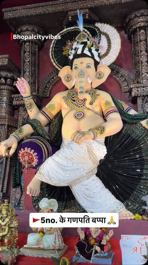 5 no. के गणपति बप्पा 🙏🚩
.
. #bhopal #bhopalcityvibes #ganpati