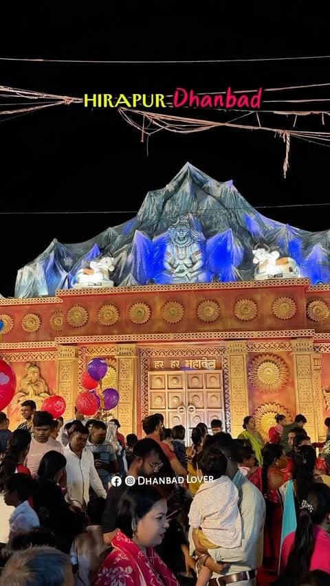 Ganesh puja Hirapur Dhanbad❤️❤️❤️
#dhanbad #jharkhand #ganeshpuja #festival #reelsinstagram