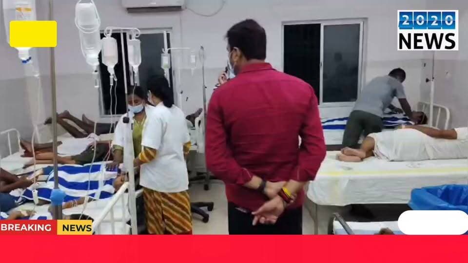 पटना के बिहटा स्थित कंचनपुर गांव में श्रद्धाकर्म का भोज करने के दौरान 20 लोग हुए बीमार, इलाज के लिए कराया गया सभी को अस्पताल में भर्ती, सूचना पर बिहटा प्रखंड विकास पदाधिकारी शिवजन्म राम और अंचलाधिकारी पहुंचे #facebookreels #Foodpoisoning #Hospitaltreatment #bihtapatna #Explore #viralvideoシ