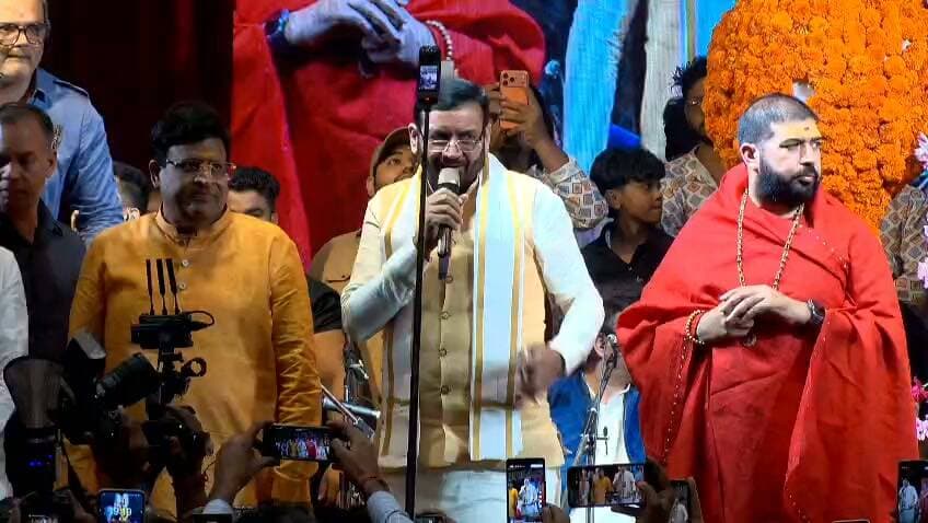 Aonenews अरविन्द बक्शी
गणेश महोत्सव के द्वितीय दिवस पर हरियाणा के यशस्वी मुख्यमंत्री आदरणीय नायब सिंह सैनी जी का वक्तव्य। सभी को जी इस महापर्व की शुभकामनाएं और गणपति जी महाराज से प्रार्थना की की सभी के जीवन में खुशियां लाएं