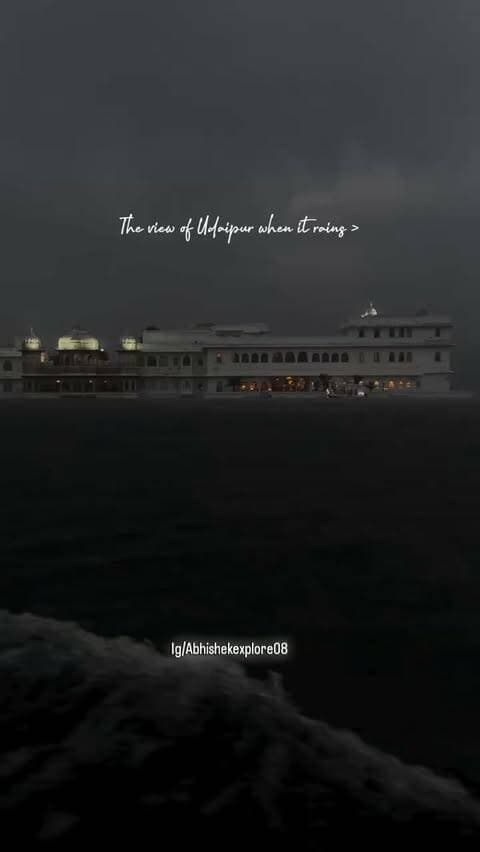 बारिश की बूंदें, झीलों का नज़ारा और Udaipur की शाही खूबसूरती… 🌧️💙
Monsoon mein Lake City aur bhi zyada dreamy lagti hai. ✨🏞️
Udaipur — जहाँ बारिश भी इश्क़ जैसी लगती है! ❤️
#Udaipur #UdaipurDiaries #UdaipurMonsoon #LakeCity #CityOfLakes UdaipurRajasthan Rajasthan RajasthanTourism MonsoonVibes RainyVibes RainInUdaipur LakePichola FatehSagarLake MonsoonMagic IncredibleIndia RajasthanDiaries TravelRajasthan UdaipurLove RoyalRajasthan PicholaLake ExploreUdaipur UdaipurTourism TravelIndia IndiaTravel DesiTravel NatureLovers RainLovers InstaTravel TravelReels ReelsIndia