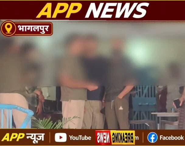 केरल पुलिस ने बड़ी कार्रवाई करते हुए भागलपुर से तीन अंतरराष्ट्रीय ड्रग तस्कर को किया गिरफ्तार। #Banka #Bhagalpur #Bihar #highlight #facebookviral #vairalpost #BJPGovernment #BiharNews #Biharsarkar #CrimeNews