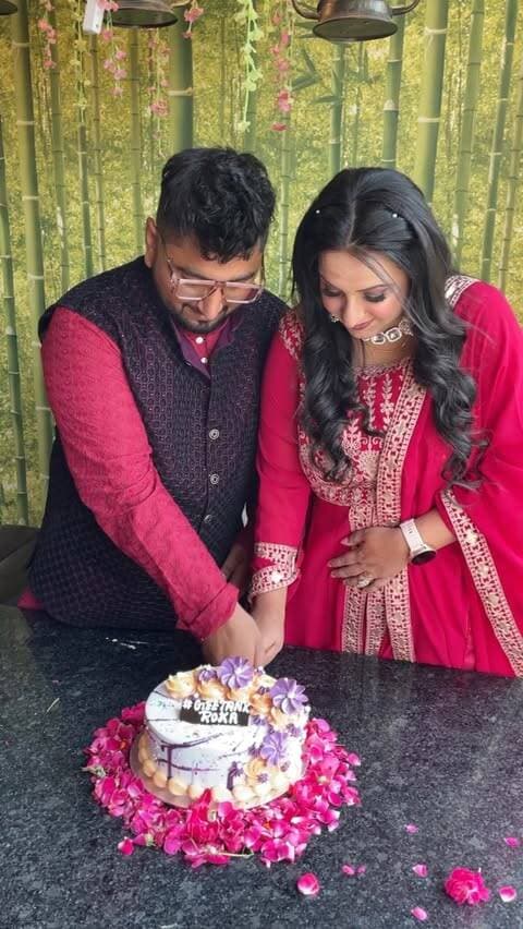 Some Glimpse of Roka Ceremony with @chatpata_india_geet
#reels #viralreels #foodreels #delhifoodshaukeen #roka #marrigevibes #rokaceremony #rokafied #marrige #viralroka #weddingreels #partyreels
