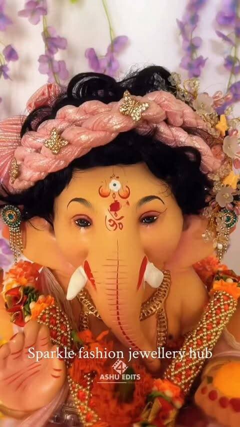 🙏🌺 Sparkle Fashion Jewellery Hub की ओर से 🌺🙏
आप सभी को गणेश चतुर्थी की हार्दिक शुभकामनाएँ! 🐘✨
विघ्नहर्ता श्री गणेश जी आपके जीवन में सुख, शांति, समृद्धि और खुशियाँ भर दें।
बप्पा की कृपा सदैव आप और आपके परिवार पर बनी रहे। ❤️🌸
✨ गणपति बप्पा मोरया! ✨
— Sparkle Fashion Jewellery Hub 💖