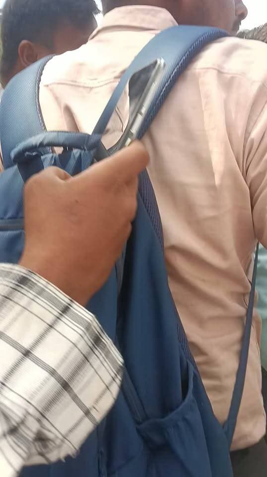 कोटा नगर निगम चुनाव में कोटा शहर के पुलिस अधिकारियों के बीच में पत्रकार के साथ मारपीट क्या गुंडे बदमाश प्रशासन से ऊपर हैं कमेंट में जरूर बताएं