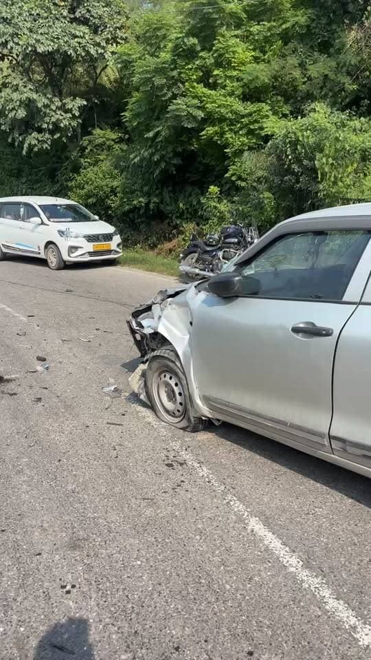 कुणाला के पास बाइक ओर कार की जोरदार टक्कर लाइव