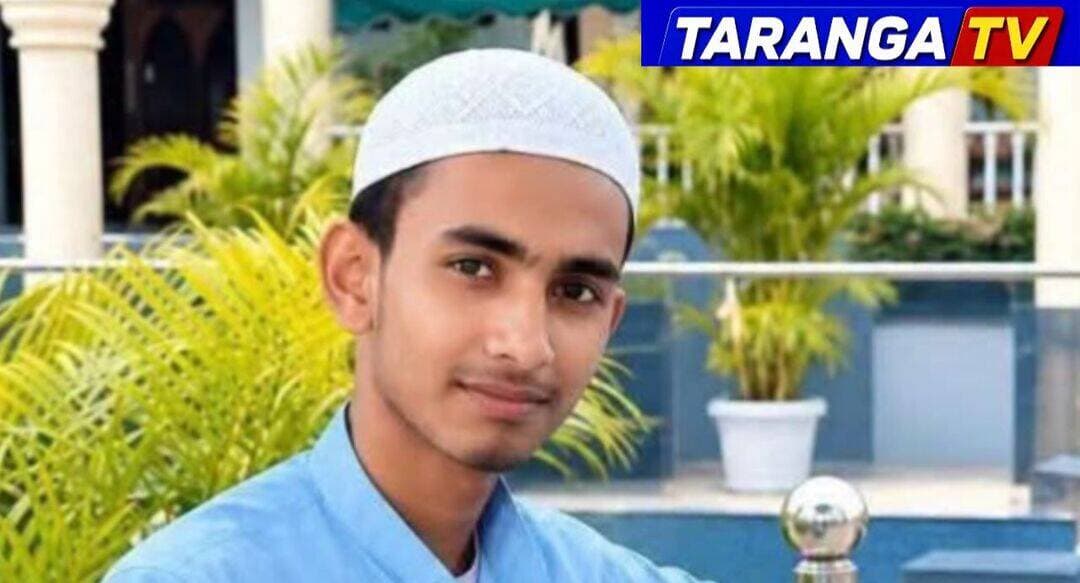 বুধবার সকালে মাদ্রাসায় আসার পথে হাইলাকান্দি রেলস্টেশনে ট্রেনের নিচে কা*টা পড়ে প্রা*ণ হা*রা*ন হাইলাকান্দি জামিয়া ইসলামিয়া তৈয়ীবিয়াহ মাদ্রাসার ছাত্র শাহিদ আলম লস্কর
