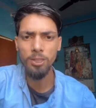 भात खिलाऊंगा आखिर क्यों कहा, क्या है यह माजरा
आनी के एक युवा राजेश ने आनी के विधायक लोकेंद्र कुमारकी लाइव स्ट्रीम में कही गई बातों पर अपना जवाब दिया। आखिर राजेश ने क्या कहा और किन मुद्दों पर अपनी बात रखी? पूरा वीडियो जरूर सुनें और अपनी राय कमेंट में बताएं।
#Ani #LokendraKumar #HimachalPradesh