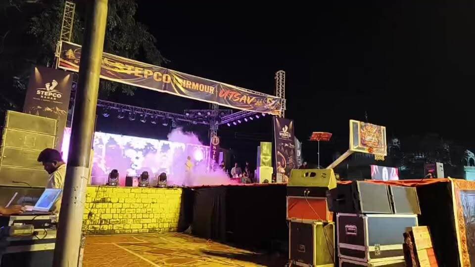 Live नाहन: स्टेपको सिरमौर उत्सव 2026: देखिए दीपक चौहान की शानदार प्रस्तुति...