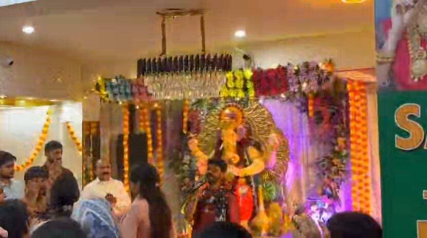 घुमारवीं में ऊं साई ज्वैलर्स के दौरा गणेश उत्सव मनाया जा रहा है