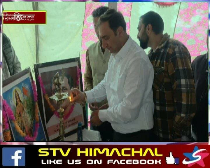 पीएम मोदी के जन्मदिन पर शिमला में रक्तदान शिविर
सेवा पखवाड़े में भाजपा ने जलाए ‘आशीर्वाद के दीये’