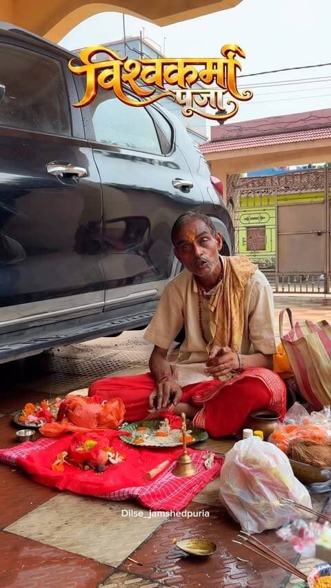 Celebrating Vishwakarma Puja at home with devotion and gratitude. 🙏✨
A special day to seek the blessings of Lord Vishwakarma and perform puja for the vehicles, machines, and tools that are an important part of our everyday lives.
May every journey be safe, every effort be successful, and every new beginning be blessed. 🛠️🚗🏍️
Happy Vishwakarma Puja!
#VishwakarmaPuja #VishwakarmaJayanti #VehiclePuja #VahanPuja #PujaAtHome FestiveVibes Jamshedpur Jamshedpuria Jharkhand IndianFestivals