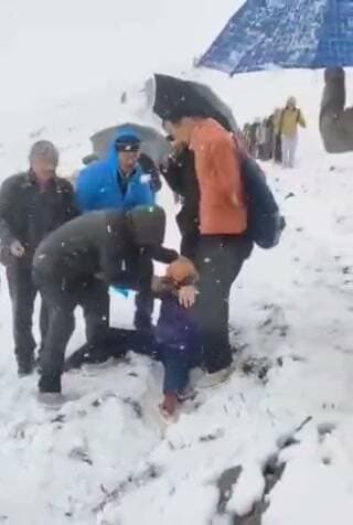 पवित्र ड्रिलबुरी परिक्रमा पर निकले कई श्रद्धालु फिसलने और ऊंचाई से जुड़ी स्वास्थ्य संबंधी परेशानी के कारण घायल हो गए। घायलों का केलांग अस्पताल में उपचार चल रहा है। दो की मौत