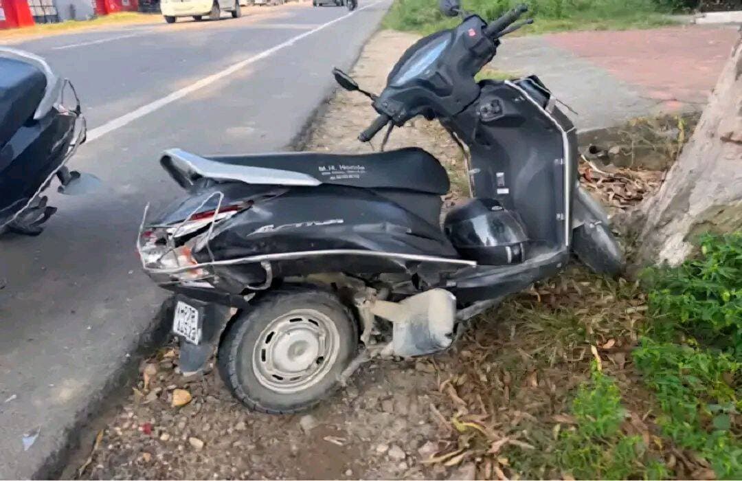 ऊना में कार-स्कूटी की टक्कर 56 वर्षीय व्यक्ति की गई जान, परिवार में पसरा मातम