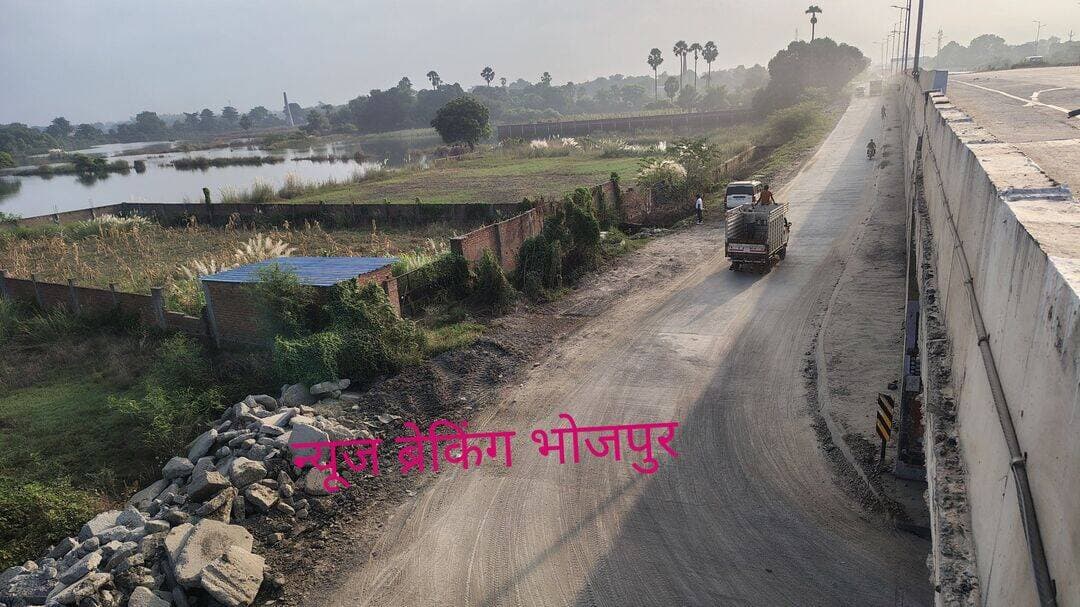 कायमनगर अंडर पास से उतरा बाढ़ का पानी । सर्विश रोड हुआ चालू।
