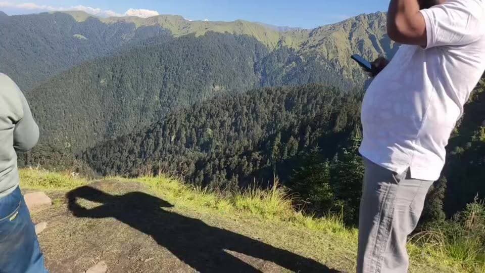 माँ नंदा देवी, राजराजेश्वरी की लोकजात यात्रा #बेदनी_बुग्याल होते हुये शीला समुद्र यात्रा #BreakingNews