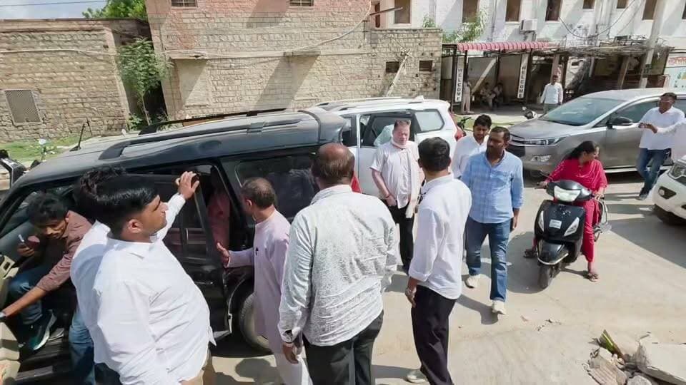 कांग्रेस प्रत्याशी मधुनलता ने अपना निर्दलीय पर्चा उठाया वापस।
Mewaram Jain Harish Chaudhary Laxman Singh Godara Govind Singh Dotasra Ummeda Ram Beniwal