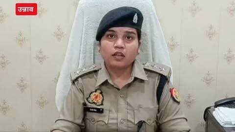 उन्नाव थाना सदर कोतवाली क्षेत्र के डूडा कॉलोनी के पास पारिवारिक विवाद भांजे ने धारदार हथियार से मामा की की निर्मम हत्या