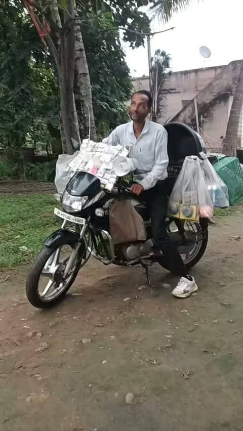 हम तो प्रशासन से निवेदन करेंगे कि कोई भी आए रोजगार के लिए कोई दिक्कत नहीं है हमारे यहां के लोग भी बाहर रोजगार के लिए जाते हैं तो यह भी आते हैं पर उन लोगों को कोई ऐसा कोई नियम बनाया जाए या कुछ ऐसा किया जाए जिससे इसमें से अगर कोई कुछ क्षेत्र में करके जाए तो उसको तत्काल पकड़ा जा सके या उनकी आड़ में कोई गलत नहीं कर सके दूसरा इस प्रकार का कोई सिस्टम लागू करना चाहिए जिससे क्षेत्र के लिए भी सुरक्षा रहेगी क्षेत्र के लोगों के लिए भी सुरक्षा रहेगी और यह धंधा करने वाले यह जो छोटा-मोटा धंधा करते हैं उनके लिए भी अच्छा रहेगा।।