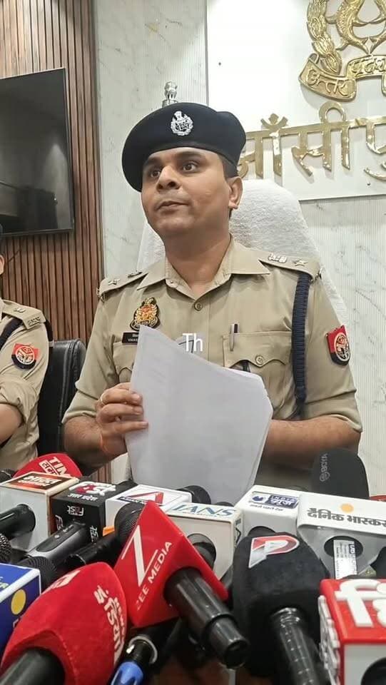Drug's सप्लायर परवेज की हत्या के मामले में झाँसी पुलिस ने किया खुलासा,एसएसपी विकास कुमार क्या कह रहे है सुनिए