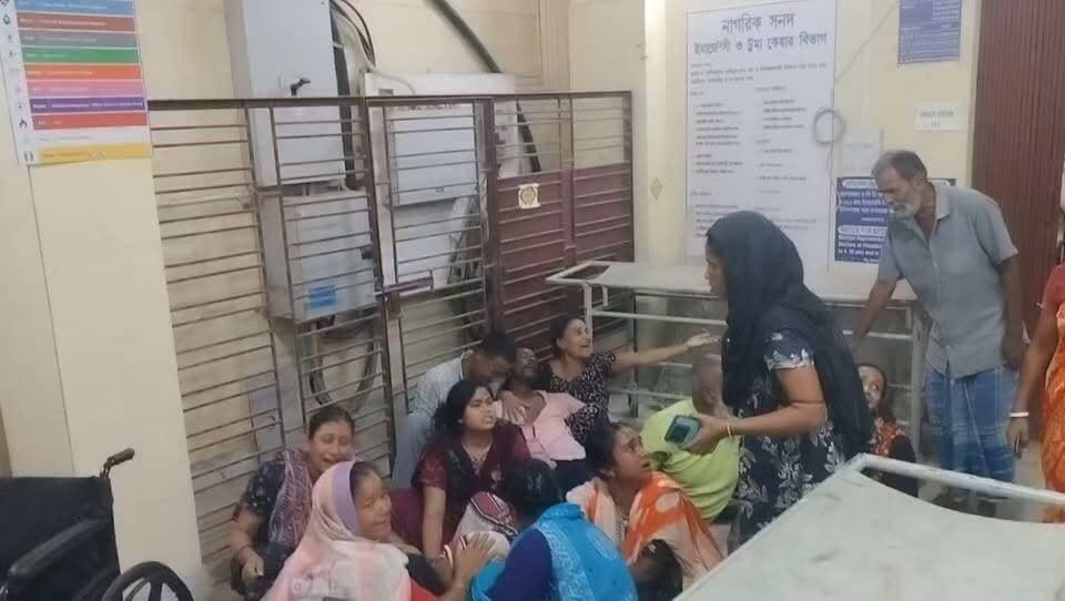বাইক দুর্ঘটনায় মৃত্যু! বুকফাটা কান্না গোমতী জেলা হাসপাতাল চত্বরে পরিবারের!