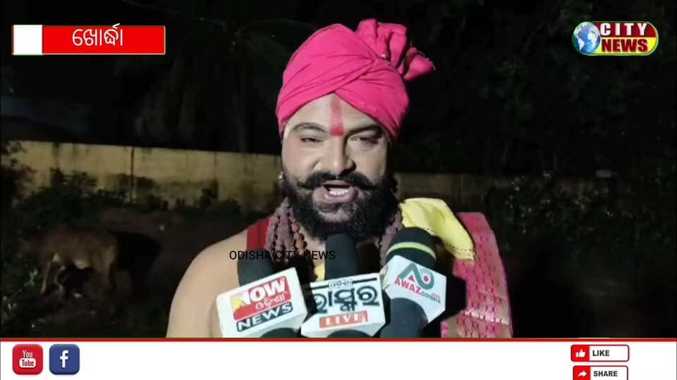 ସତ୍ୟ, ମୂଖ୍ୟ ଖଳନାୟକ, ବିଶ୍ୱ ଦରବାର