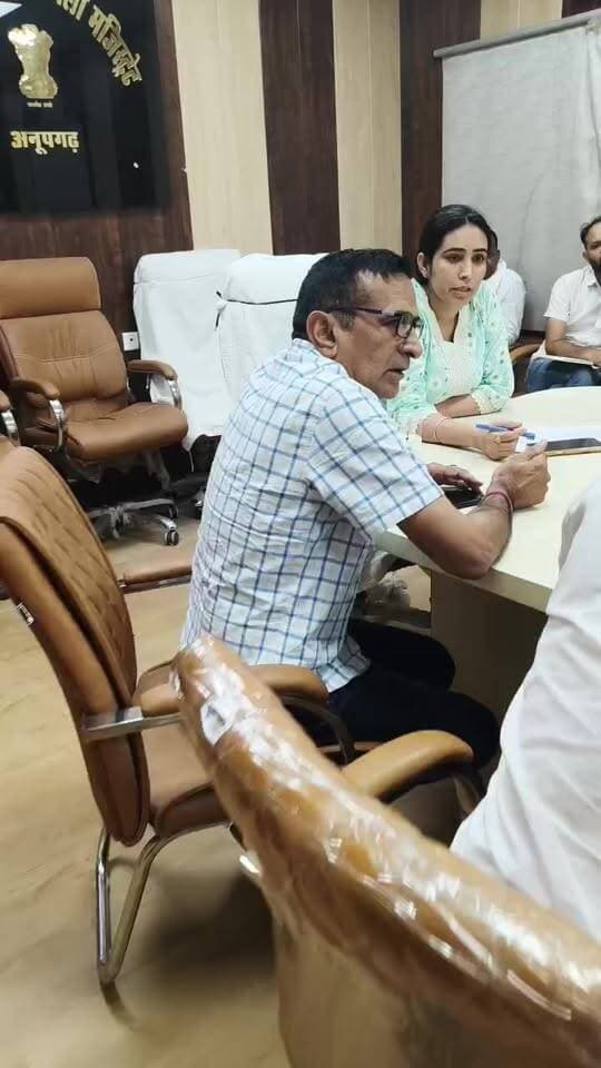 किसानों और प्रशासन की वार्ता