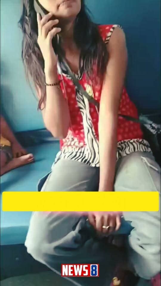 Bahraich:- ट्रेन में टीटी के टिकट मांगने पर भड़की युवती ने फाड़े अपने कपड़े,,दिया गाली,,रेलवे पुलिस ने सिखाया सबक,,वीडियो हुवा वायरल,,पूरा मामला पंडित दीनदयाल उपाध्याय जंक्शन का बताया जा रहा है,, Ministry of Railways, Government of India Central Railway