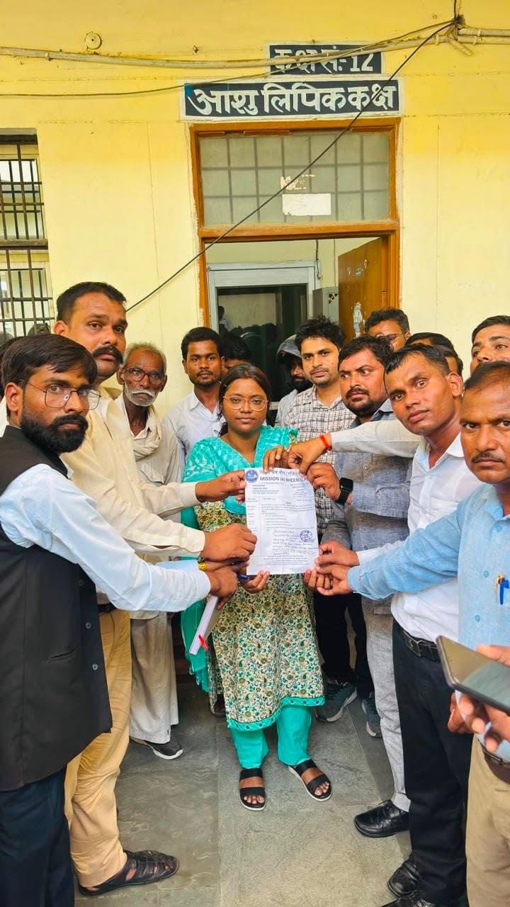 मिशन जय भीम सुशील कनौजिया जिला अध्यक्ष ने दिया 05 बिंदुओं का ज्ञापन तहसीलदार को सौंपा ..
यूजीसी आरक्षण व अन्य विषयों पर सौंपा गया ज्ञापन