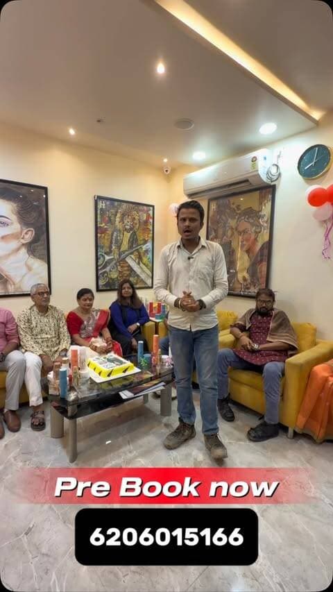 A special day of style, creativity, and professional hair care was celebrated at Jawed Habib, Shivdhara, Darbhanga — Wella Day! ✨
The event brought together the latest trends in hair care, styling, and professional beauty, with experts sharing valuable insights and techniques.
From expert knowledge to a celebration of creativity, it was truly a memorable experience.
Jawed Habib Shivdhara — where style meets expertise, and Wella Day made it even more special! ✨ #darbhanga #jawedhabib #viral #trendingnow #trendingaudio