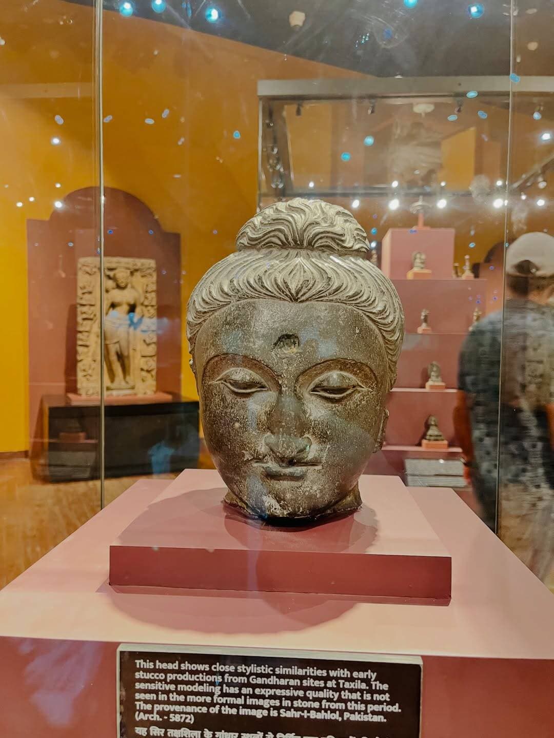 Patna ka sabse aesthetic spot! 🏛️✨
Centuries-old history aur world-class modern architecture ek hi jagah. Har ek frame yahan ka next-level cinematic lagta hai. 📸
Swipe karke dekho aur batao kaun sa shot sabse best laga? 💭👇
📍 Bihar Museum, Bailey Road, Patna
🔖 Save karo apne agle photo walk ke liye!
. . .
#BiharMuseum #PatnaDiaries #BiharTourism #ExplorePatna #patna_beauty_