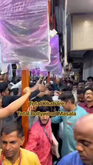 #ranveersingh visits #lalbaugcharaja seeking blessings as he embarks on a new journey with #pralay