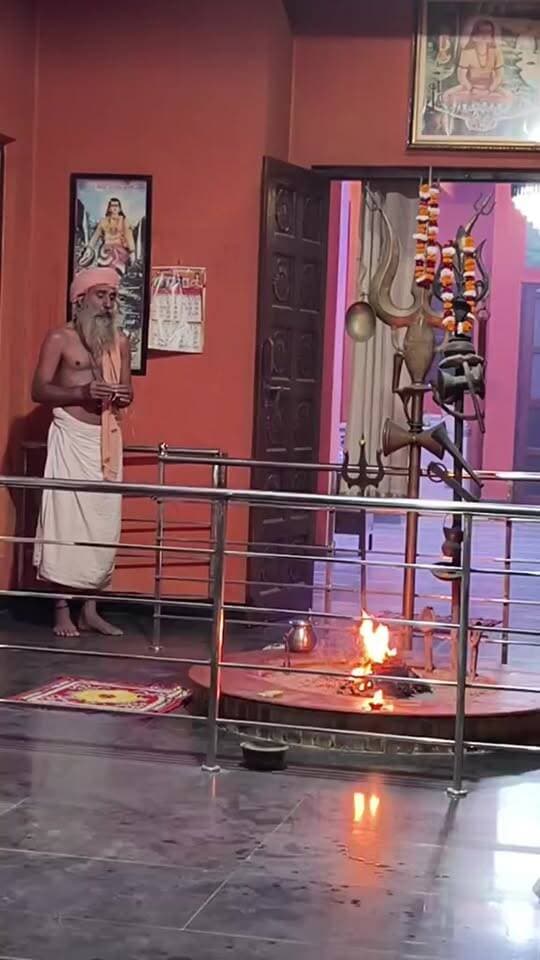 विवादित बालक नाथ बगीची गुरुग्राम लाइव आरती......