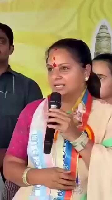 భూమి లేని నిరుపేదలకు భూములు పంచుతాం-కవిత