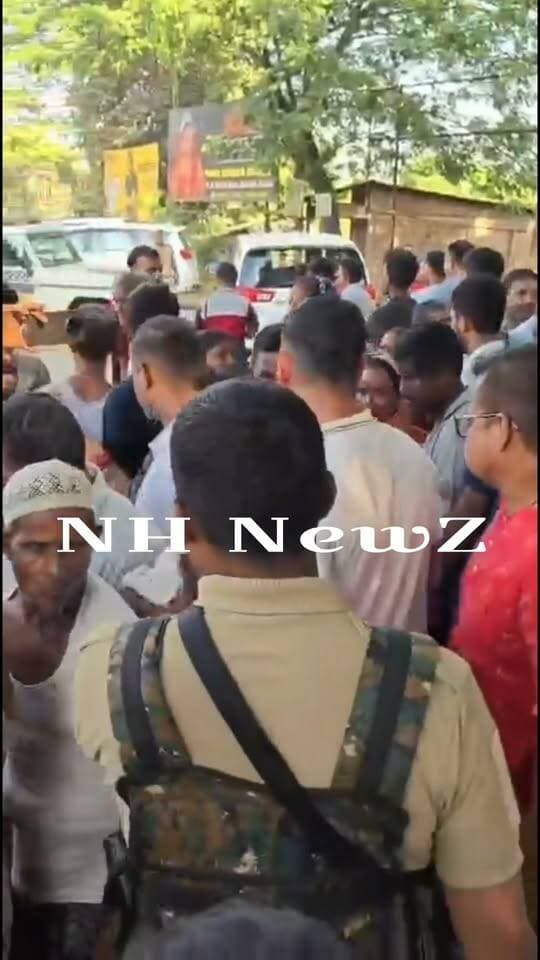 অবৈধ দখল প্রসঙ্গে বিপাকে প্রাক্তন বিধায়ক নিজাম উদ্দিন
‘লেজে-গোবরে’ নিজাম..
Dr-Milon Das
#newsfeed
#NewsUpdate