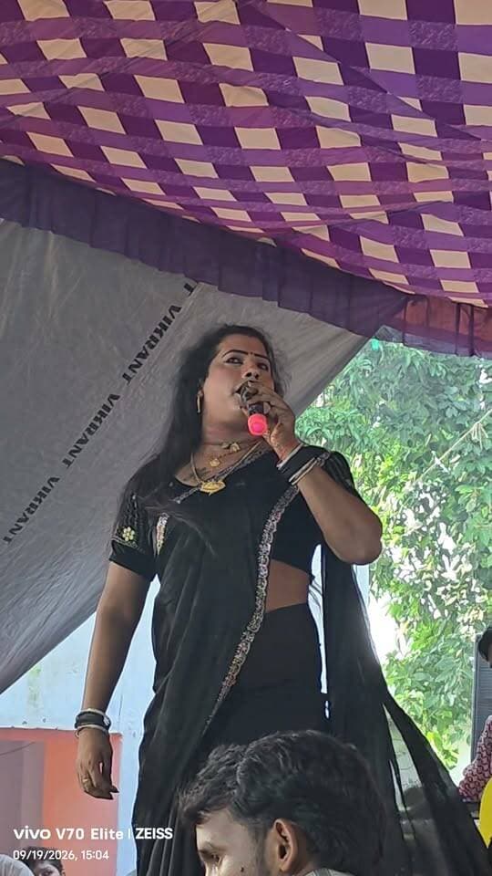 सूर्यपुरा में भोजपुरी गायिका बबीता सागर ने बांधा समां