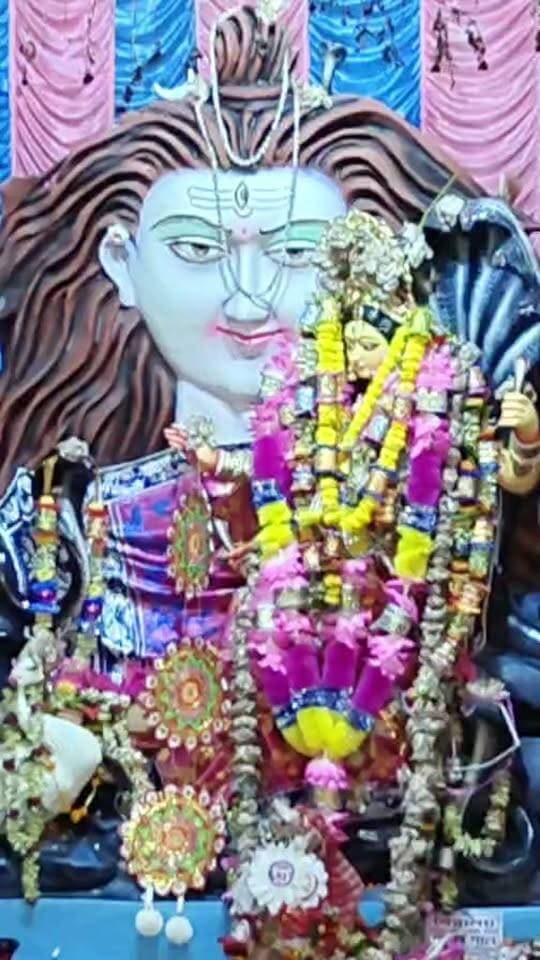 মুশুলধারায় বৃষ্টি শুরু হয়েছে | আপনাদের ওখানে হচ্ছে See more
