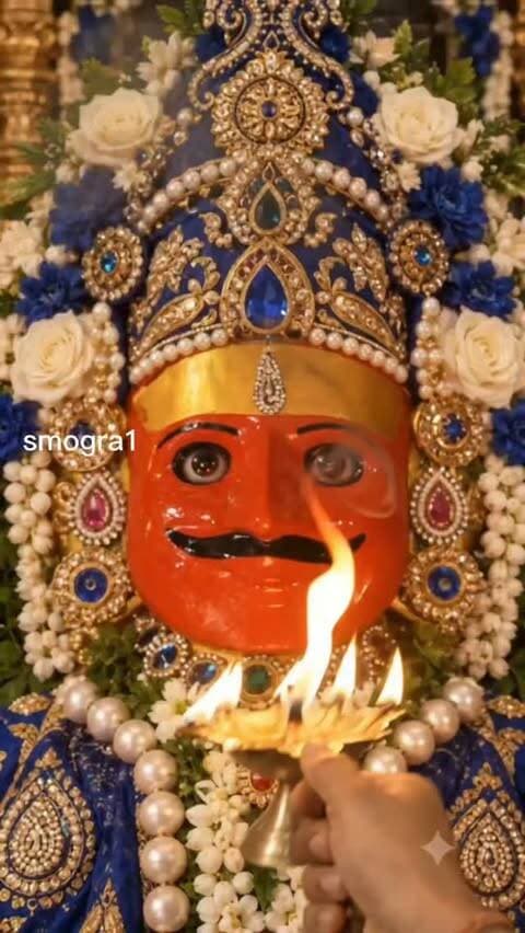🙏 नाकोड़ा जी का नाम होठों पर,
उनका आशीर्वाद जीवन भर साथ हो। 🌸
🪔 जहाँ नाकोड़ा जी की कृपा होती है,
वहाँ हर कठिन राह भी सरल हो जाती है। 🙏
🌺 इस शुभ रविवार नाकोड़ा जी आपके जीवन में
सुख, शांति, समृद्धि और मंगल भर दें। ✨
💫 नाकोड़ा जी की भक्ति में शक्ति है,
उनकी कृपा में जीवन की सच्ची समृद्धि है। 🙏
🌸 नाकोड़ा जी महाराज सबके मन की सुनें,
सबके घर में खुशियाँ और शांति भरें। 🪔
🙏 जय श्री नाकोड़ा पार्श्वनाथ प्रभु
✨ नाकोड़ा जी की कृपा सदा सर्वदा बनी रहे।