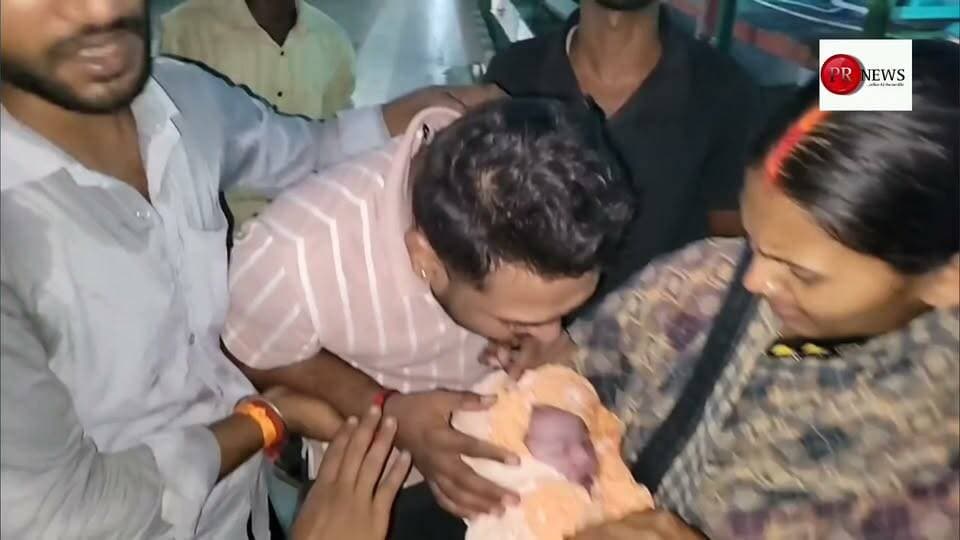 बेगूसराय में डॉक्टर की लापरवाही के कारण एक मासूम बच्चे की गई जान बच्चों की मां आईसीयू में भर्ती