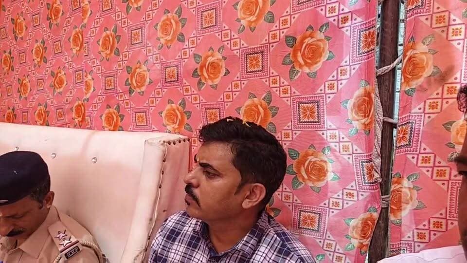 सतौन में सड़क सुरक्षा जागरूकता अभियान में खत्री सिंह ठाकुर सतौन ट्रक यूनियन के प्रधान का जोरदार स्वागत...देखे लाइव देशआदेश सच की परख़