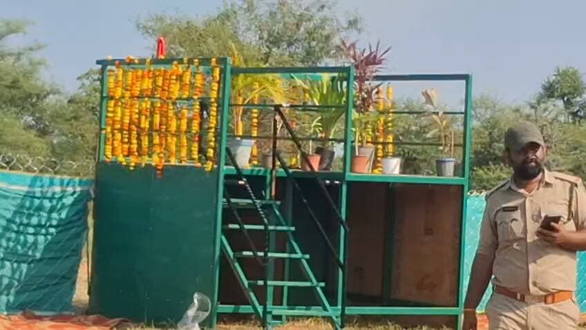 गांधी सागर में मादा चीता होगी रिलीज तैयारियां पूरी, अब मुख्यमंत्री के आने का इंतजार।
#गांधीसागर #मादा_चीता #मंदसौर #मध्यप्रदेश #यशस्वीदुनिया