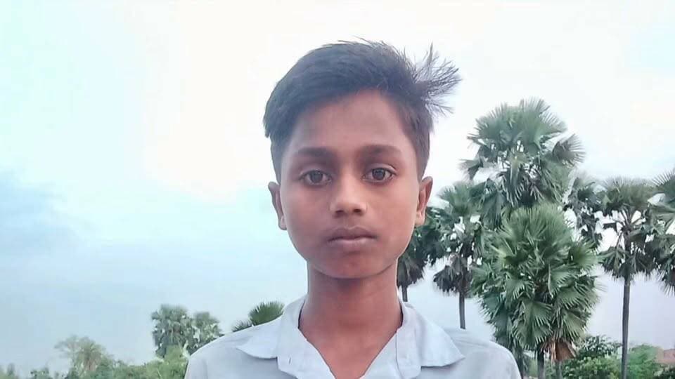 गोपालपुर चौक पर किशोर की मौ"त से आक्रोशित लोगों ने की सड़क जाम