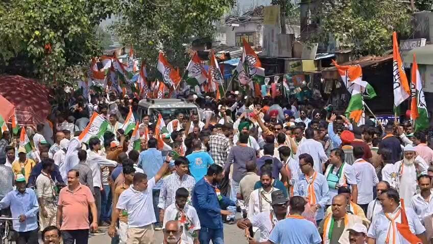 नगर पालिका परिषद, किच्छा के चुनाव में कांग्रेस के अधिकृत प्रत्याशी श्री राजेश प्रताप सिंह जी के पक्ष में रोड शो में उमड़ा जनसैलाब
