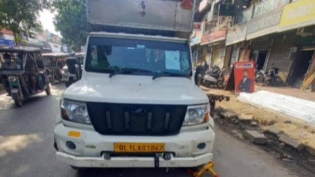 यमुना विहार: गलत पार्किंग पर दिल्ली ट्रैफिक पुलिस का बड़ा एक्शन, एक सप्ताह में 5644 चालान