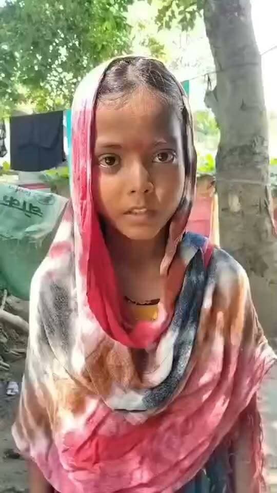 सरकारी स्कूल में पढ़ने वाले बच्चों को मिले सरकारी नौकरी, जिसको लेकर एक बालिका ने वीडियो जारी किया वायरल वीडियो की पुष्टि हम नहीं करते हैं लेकिन इन दिनों सोशल मीडिया पर चर्चा का विषय बना हुआ
#सरकारीस्कूल #सरकारीनौकरी #बच्चोंकीआवाज #वायरलवीडियो #सोशलमीडिया #शिक्षा #सरकारीस्कूल #छात्राओंकीआवाज #शिक्षाव्यवस्था #नौकरी #वायरल #उत्तरप्रदेश #यूपी #वायरलखबर #ताजा_खबर #UPNews