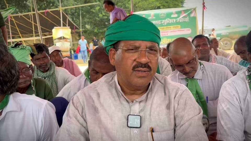 गोड्डा JMM जिलाध्यक्ष का बड़ा बयान: योगेंद्र साहू की टिप्पणी पर तल्ख तेवर, कहा- 'बैसाखी के दम पर टिकी है कांग्रेस' !
#shorts #reels
