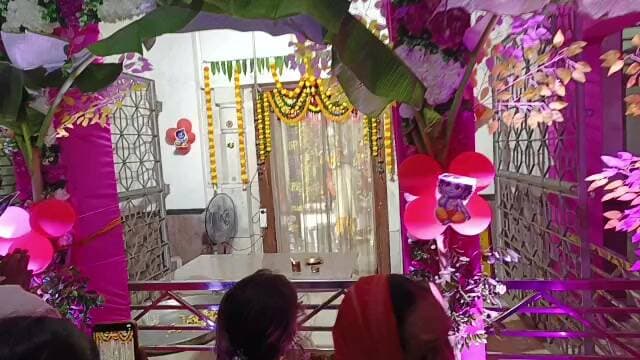 🔴Live
ମହାପ୍ରଭୁ କୃଷ୍ଣଙ୍କ ଜନ୍ମ ଉତ୍ସବ
ବ୍ରଜରାଜନଗର ବିର୍ଲ୍ଲା ଲକ୍ଷ୍ମୀ ନାରାୟଣ ମନ୍ଦିର ପରିସରରୁ ଜନ୍ମାଷ୍ଟମୀର ସିଧା ପ୍ରସାରଣ ।
#BrajrajnagarLive #Janmastami #LaxmiNarayan_Mandir #Brajrajnagar