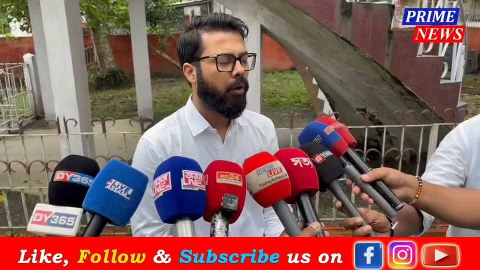 📌 অসমৰ সমাজ জীৱনত বিজয় গুপ্তাক সৰি পৰা পাত বুলিও গণ্য নকৰোঁ।
📌 প্ৰাণৰ শিল্পী জুবিন গাৰ্গ কোনো ৰাজনৈতিক নেতাৰ ভাষণৰ কেইটিমান শাৰী পূৰণ কৰিবলৈ ব্যৱহাৰ কৰা নাম নহয়।
📌 জুবিনৰ 'প্ৰকৃত অনুৰাগী'ৰ সংজ্ঞা দিয়া দলটোৱে, মুখ্যমন্ত্ৰীয়ে উত্তৰ দিয়ক- জুবিন গাৰ্গৰ বিষয়ে ন্যূনতম অধ্যয়ন নকৰাকৈ ইমান আত্মবিশ্বাসেৰে ভুল তথ্য বিলাই দিয়া বিজয় গুপ্তা জুবিন গাৰ্গৰ 'প্ৰকৃত অনুৰাগী' হয় নে? -উৎপল শৰ্মা