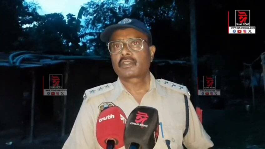 📌 দেৰগাঁৱৰ বৰুৱাবামুন গাঁও ৰেল ষ্টেচনৰ সমীপত গাঞ্জাৰ বিৰুদ্ধে অভিযান আৰক্ষীৰ
📌 গাঞ্জা সহ আটক এজন